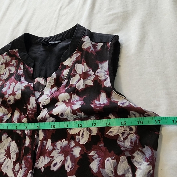 Simply VeraWang Floral Dress - Picture 7 of 7